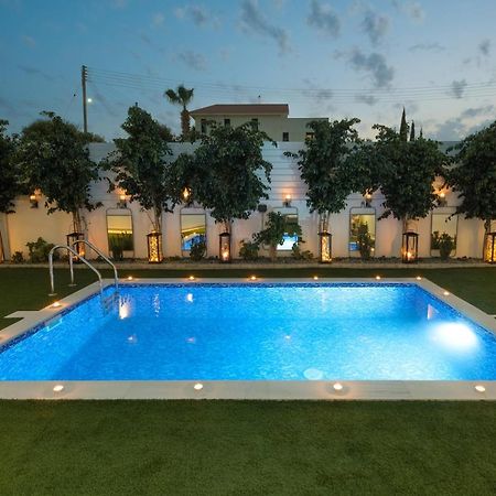 Rooms At Villa Amour Cyprus Вороклини Екстериор снимка
