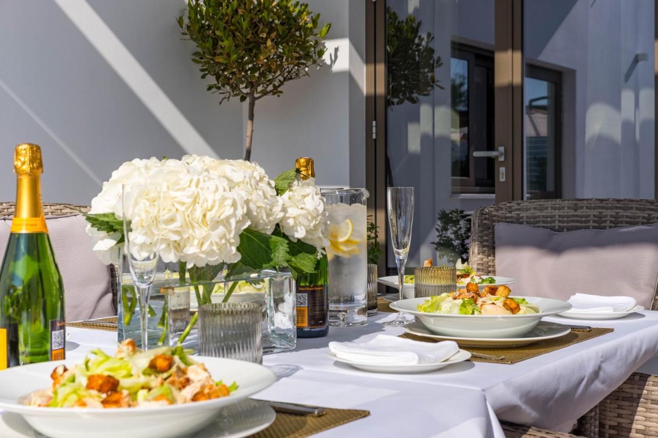 Rooms At Villa Amour Cyprus Вороклини Екстериор снимка