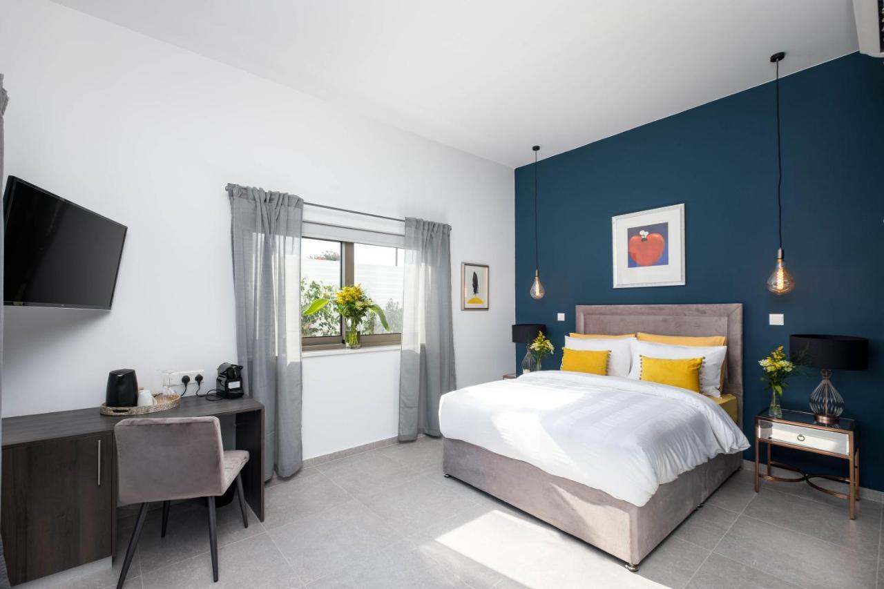 Rooms At Villa Amour Cyprus Вороклини Екстериор снимка