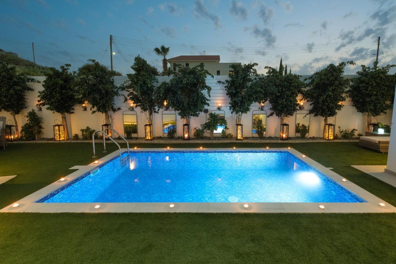 Rooms At Villa Amour Cyprus Вороклини Екстериор снимка